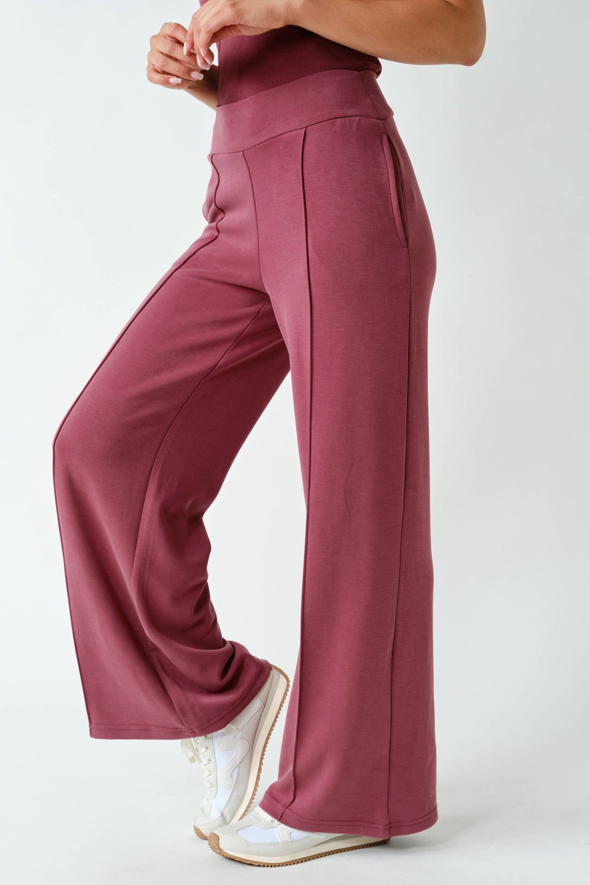 Laguna Flow Pleated Lounge Pant