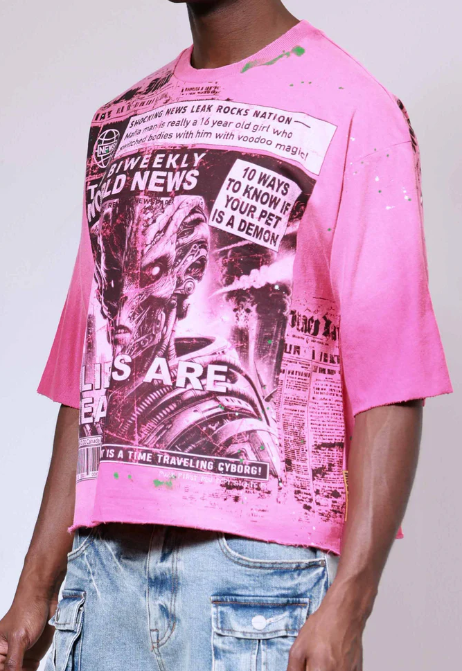 First Row "Breaking News Aliens Are Real Cropped" Tee